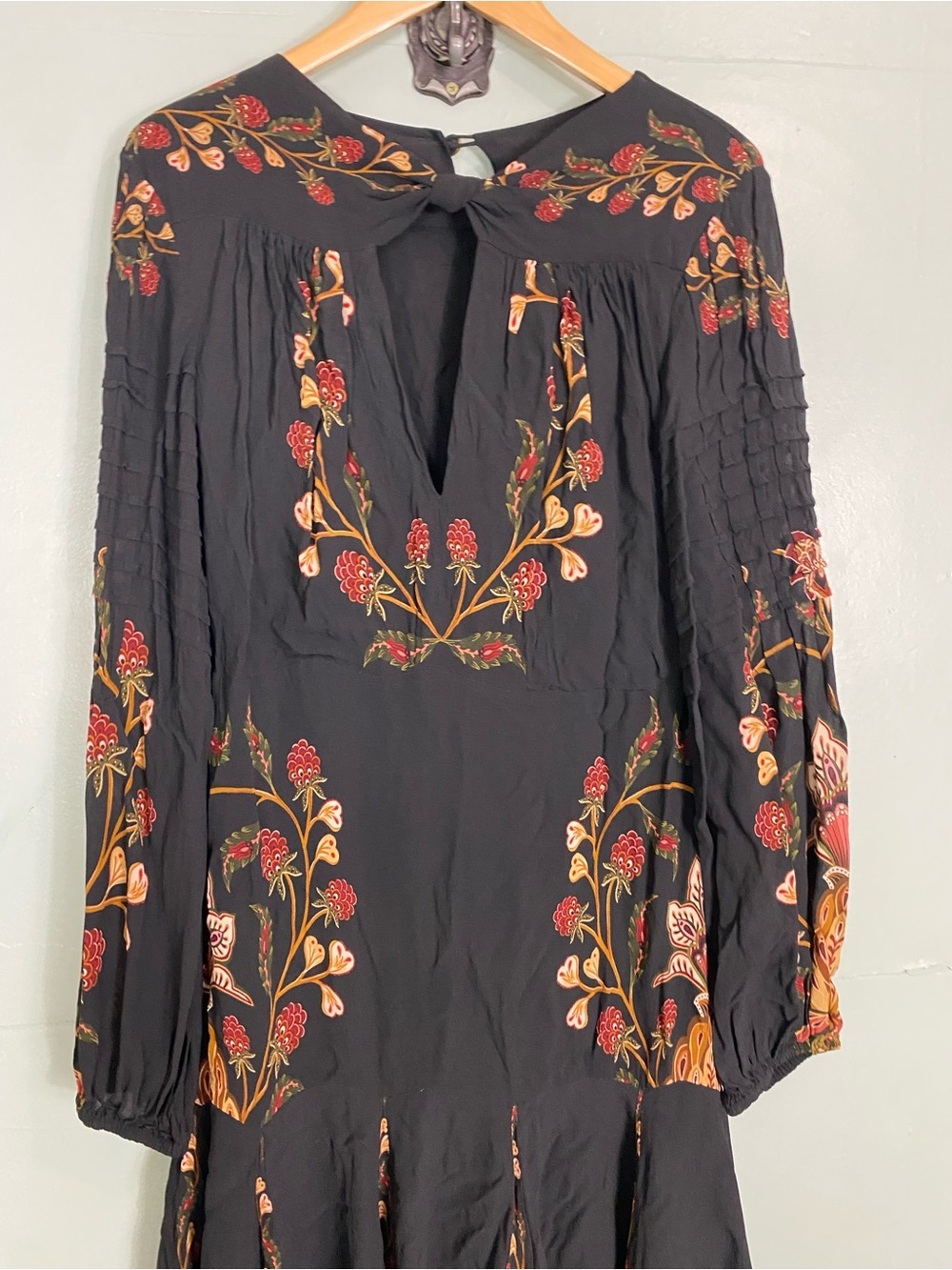 Farm Rio Berry Garden Long Sleeve Pleated Midi Dress Floral Large - Picture 3 of 8